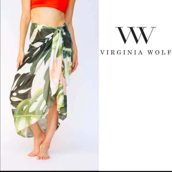 Virginia Wolf Wrap Palm Print Multi Wear Wrap - Picture 5 of 8